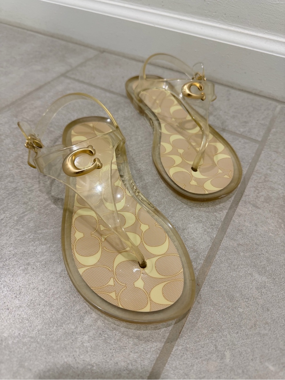 Coach Women's Clear Jelly Thong Sandals in Pale Gold